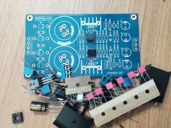 Bộ kit ổn áp sử dụng Opam604AP (BK29)