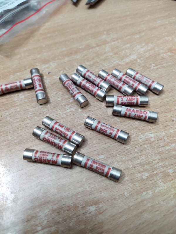 Cầu Chì Marbo 3A (6*25mm) (CC05)