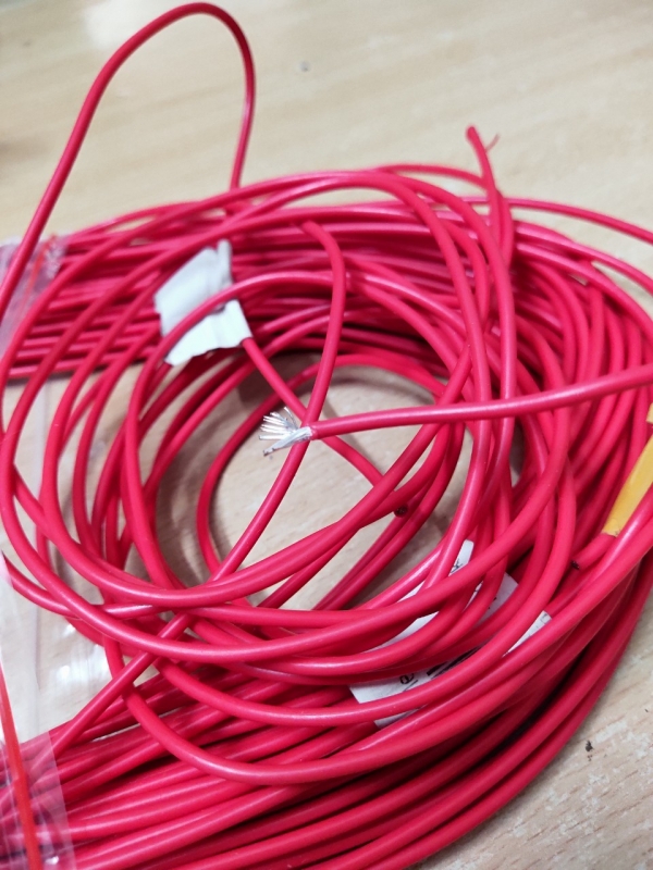 Dây tín hiệu TFT mạ bạc đường kính ngoài 2.3mm (DK trong : 1.6m) - màu đỏ (Day299)